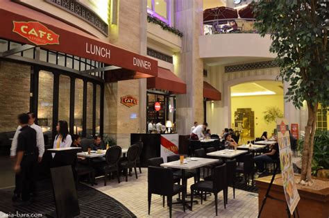 resorts world manila restaurant|Manila Café .